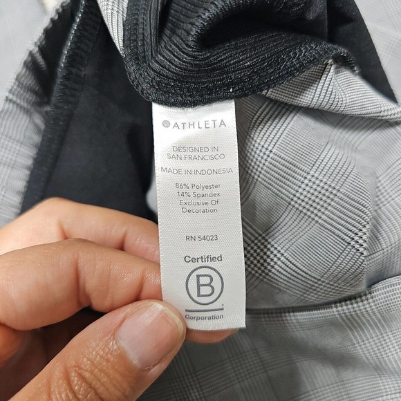 Athleta Gray Cropped Pants - Picture 6 of 13